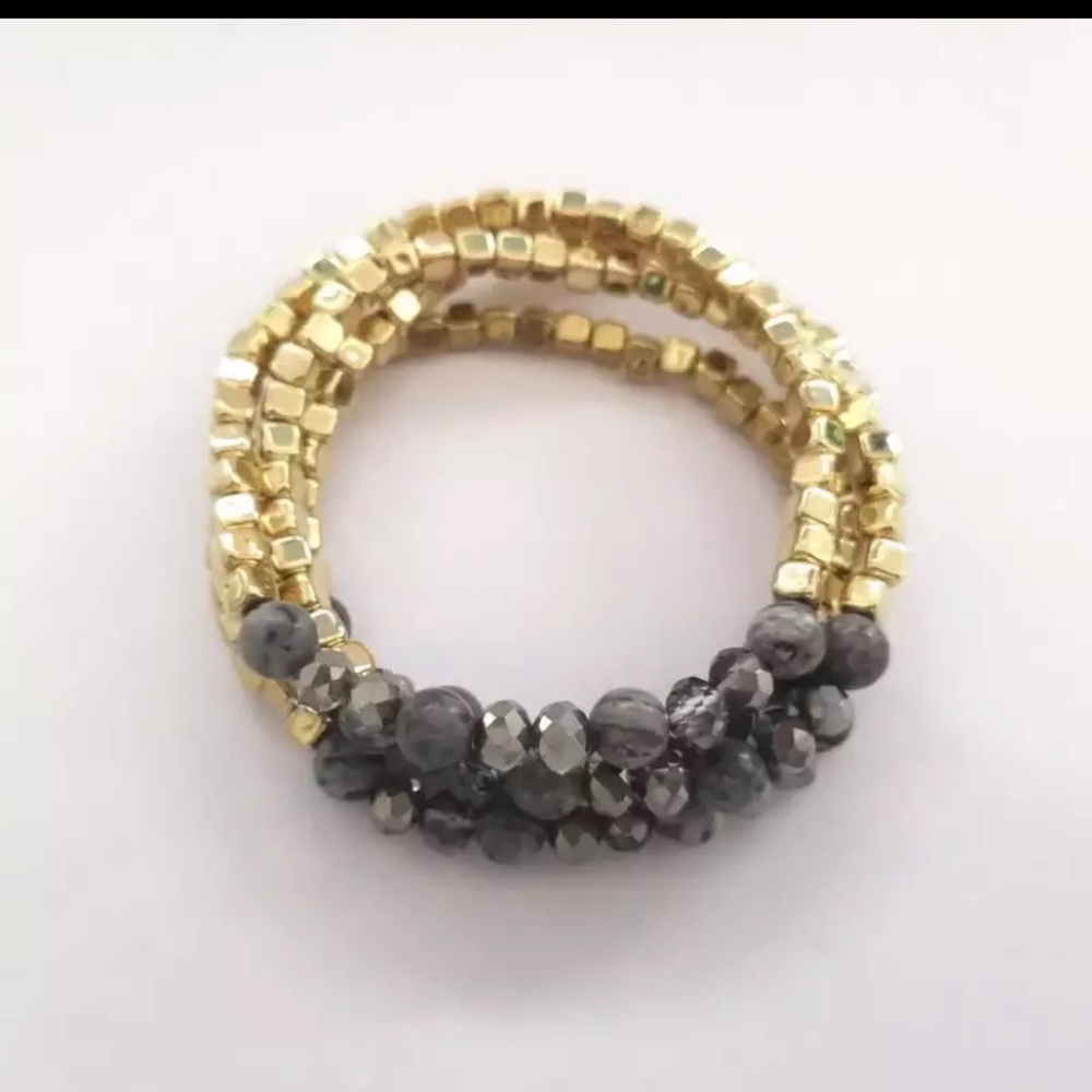 Boho stacking layering bracelet set of 4 in natural gray stone & gold beads NEW